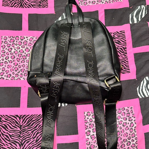 Betsy Johnson Olive/LEOPARD Mini Backpack - Picture 4 of 11